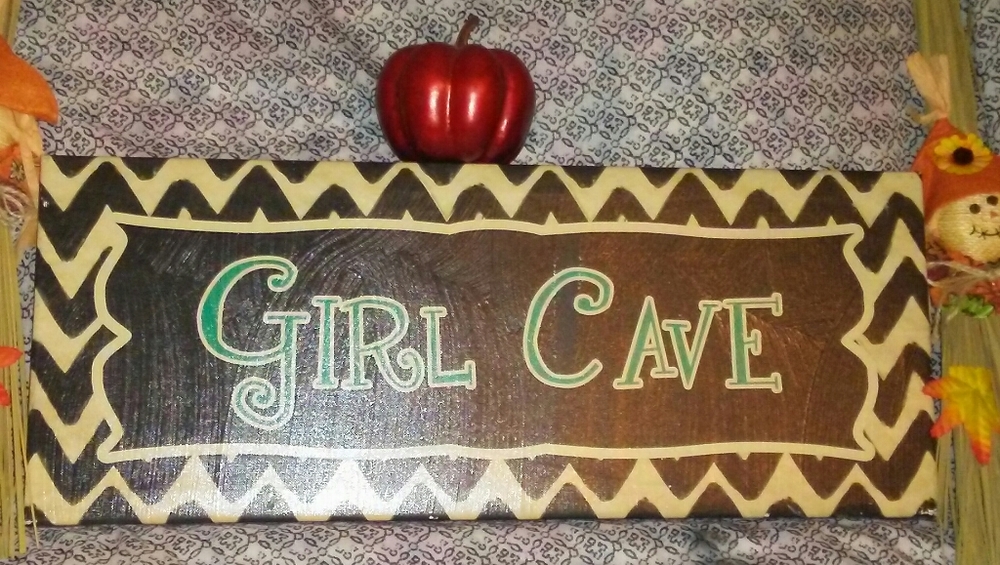 "Girl Cave" decor